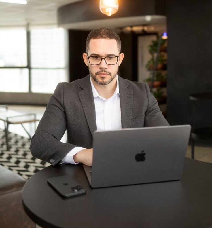 پارسا کریمی