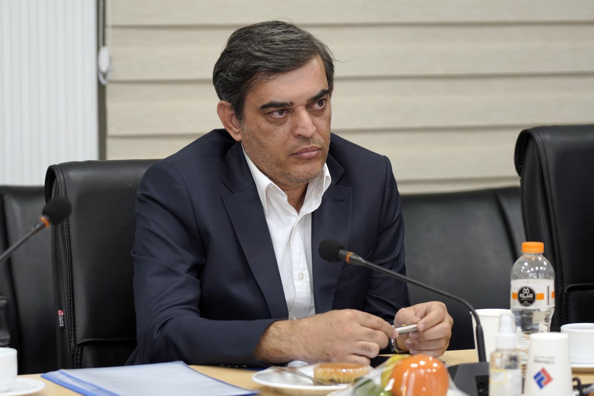 محمدرضا فرهادی‌پور